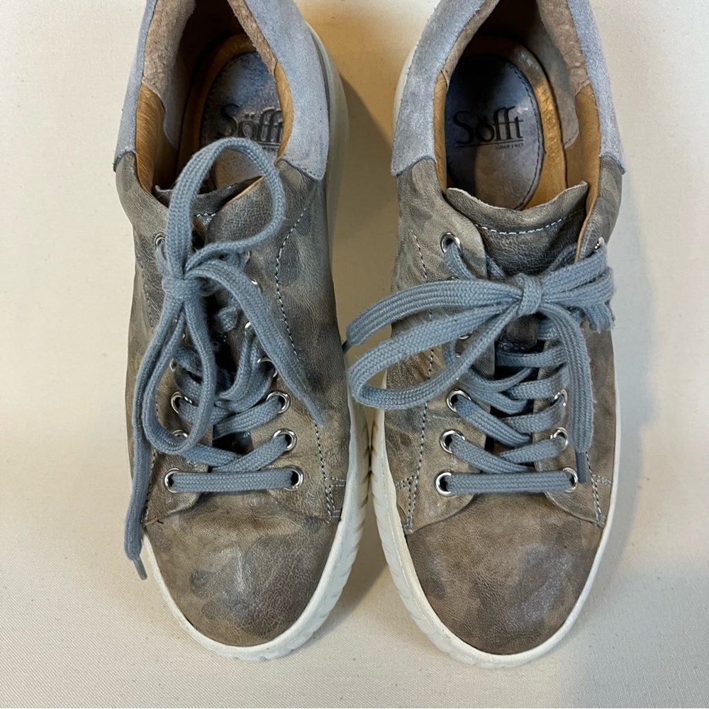 Sofft‎ Women's Gray Camouflage Casual Sneakers Modern Street Utilitarian